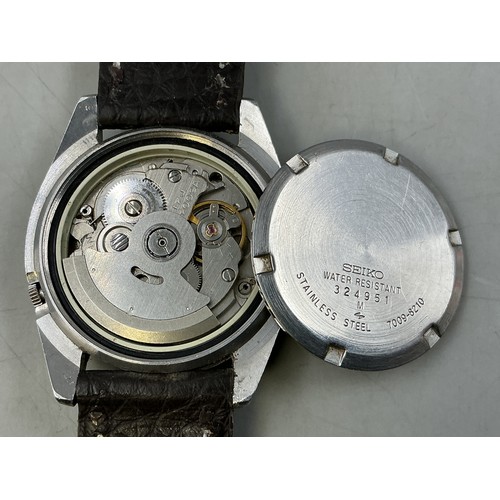 128 - A Gents Vintage Seiko 5 Automatic 17 Jewels Day/Date Watch - Brushed Metal Dial, Stainless Steel Cas... 