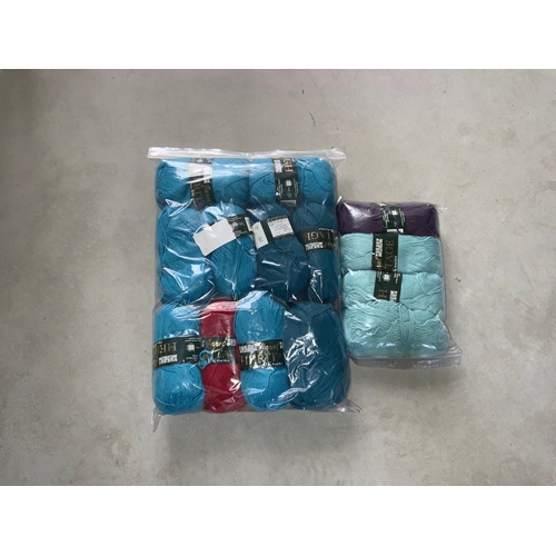 Fourteen 100g Rolls of Jarol Heritage Classic DK Knitting Yarn