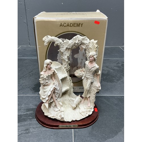Lot 295       