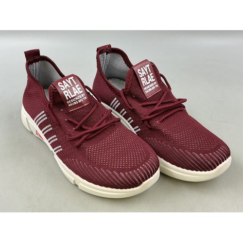649 - Pair of New SAYT RLAE Mesh Casual / Exercise Shoes (Size 38)