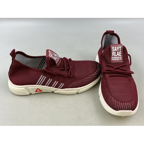 649 - Pair of New SAYT RLAE Mesh Casual / Exercise Shoes (Size 38)