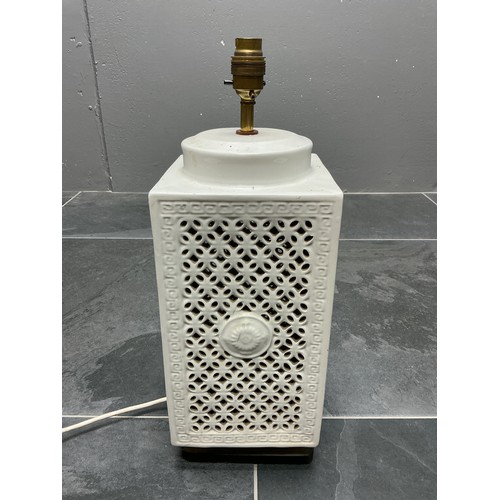 769 - Vintage Blanc De Chine Reticulated Chinoserie Table Lamp 37cm tall 17cm sq