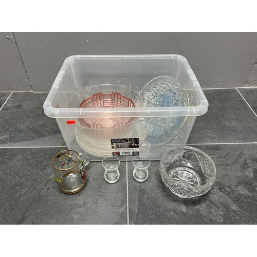 829 - Selection of Glassware including Holt and Lord Tankard, Etched Glassware, Bowls and More
