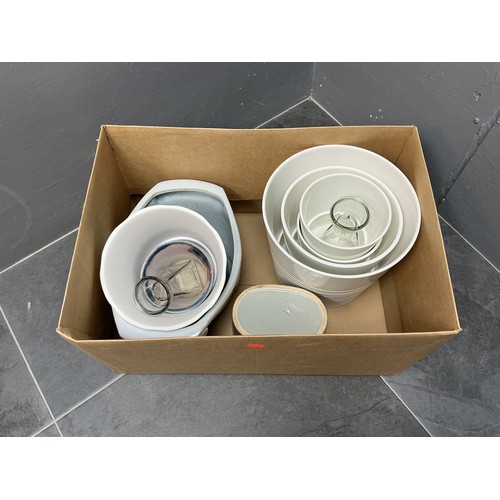 846 - A Selection of Plant Pots - Includes Set of Four Ikea Muskot Plant Pots, Two Glass Bulb Planters, Cl... 