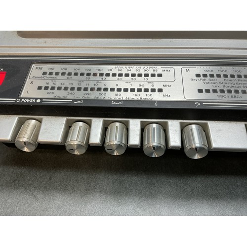 A Retro GEC Soundeck A5022H Stereo (Turntable, Cassette Deck, And Radio ...