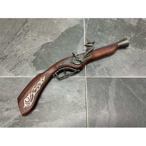 Lot 333       