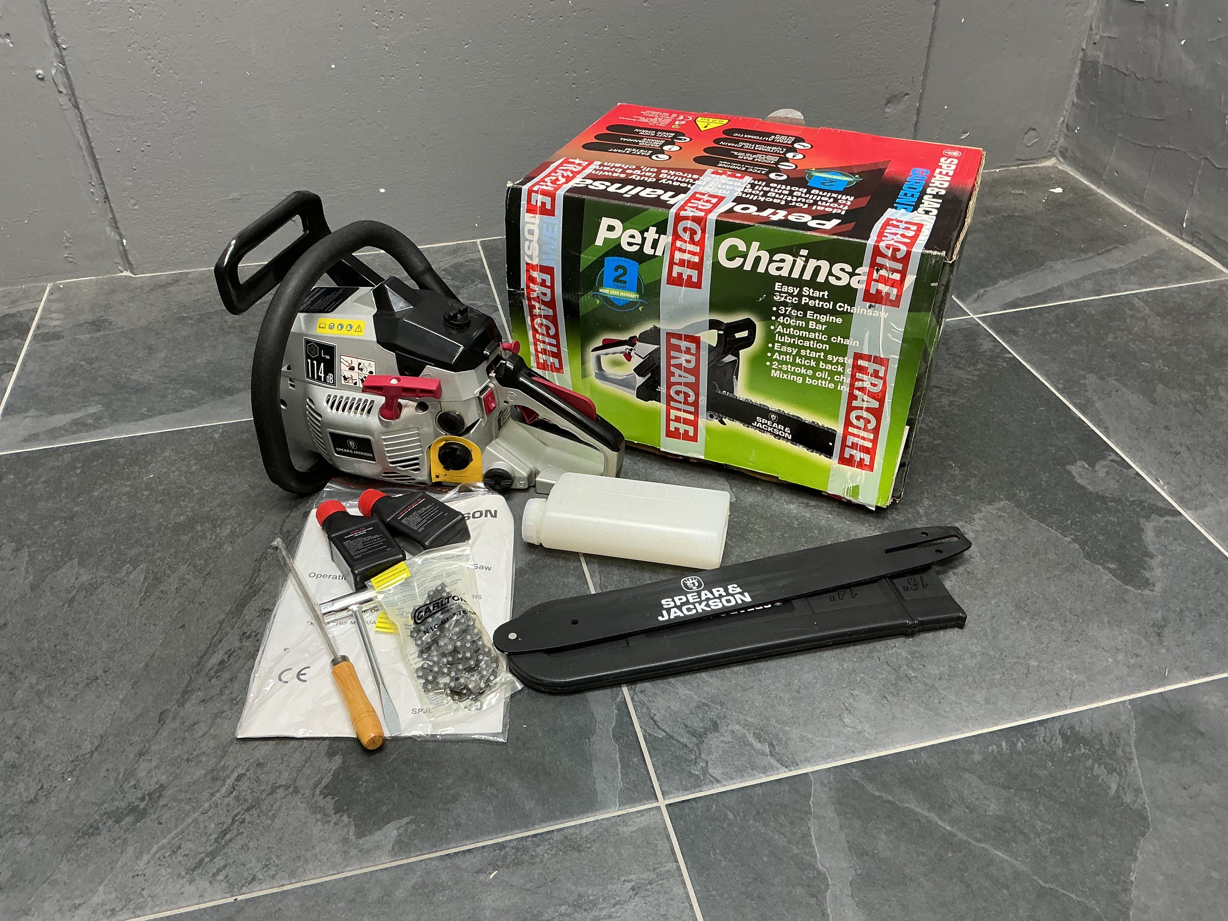 Spear & Jackson Easy Start 37cc Petrol Chainsaw (Looks New Unused)