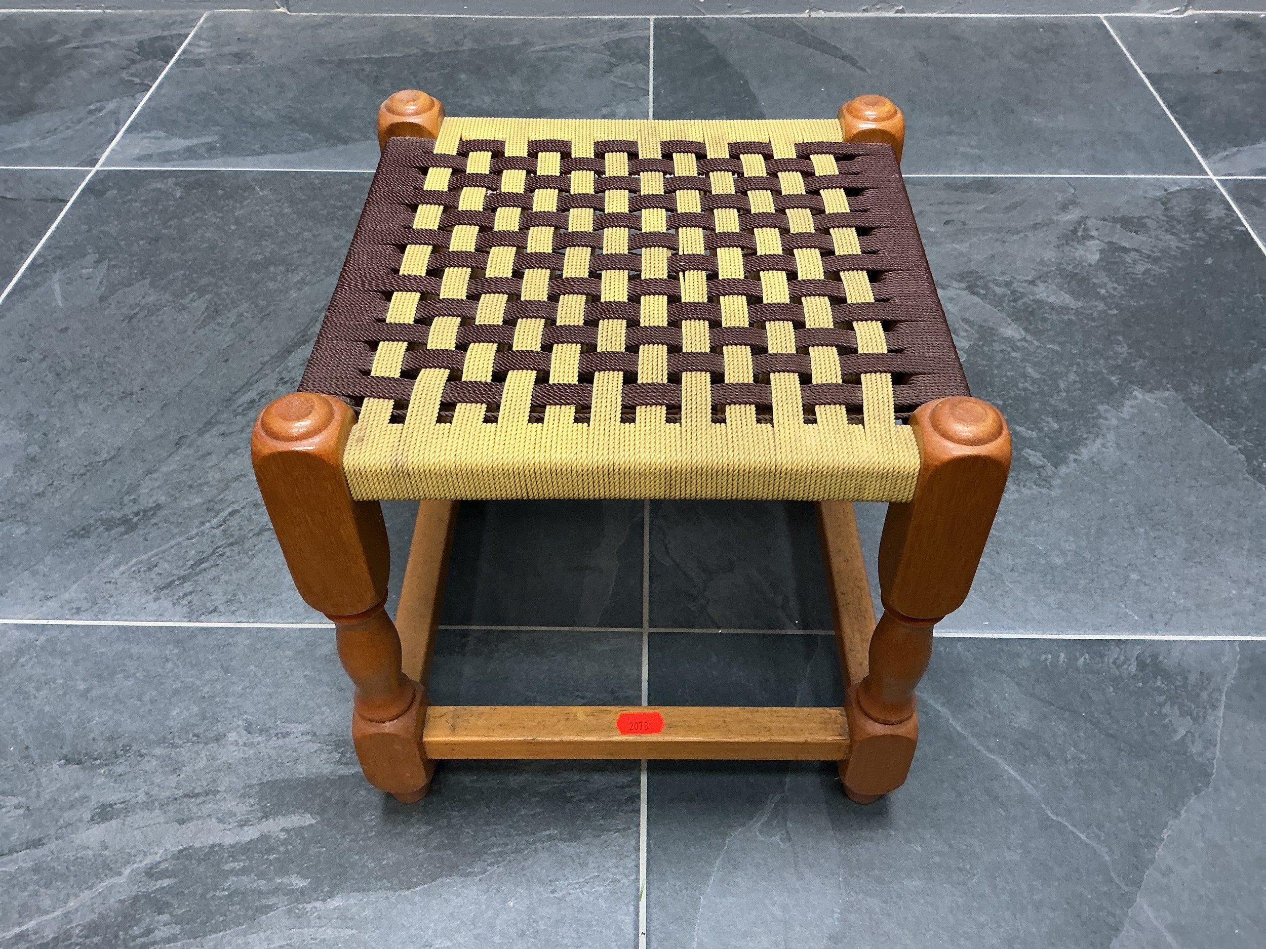 Small light wood lattice work square stool measures 30cmx30cmx30cm.