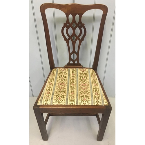 166 - A set of 4 reproduction dining chairs.
Dimensions(cm) H95 (48 to seat) W50 D48