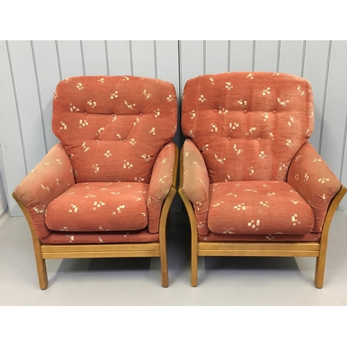 185 - A lovely pair of oversized teak armchairs.
Dimensions(cm) H97 W78 D73