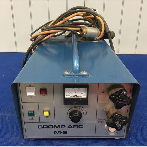 229 - An untested Crompton-Parkinson welder.  Model Cromp-Arc M-8.
Dimensions(cm) H 30 W35 D60