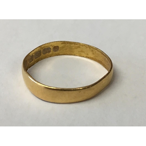 330 - An antique 22ct Gold Wedding Ring, from c.1890.
Weight approximately 1.5gm.
Size K.