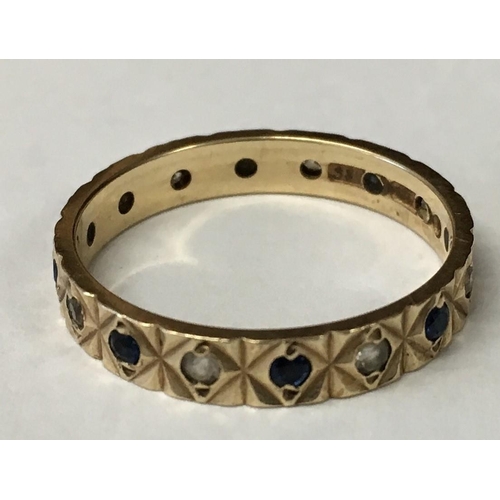 333 - A pretty 9ct Gold ring. Dates 1930s-1960's.
Size P.