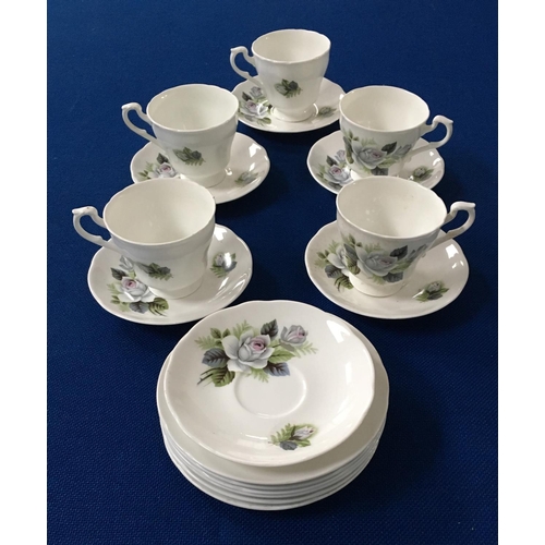 395 - A mixed lot of 2 part-teasets and one full dinner service