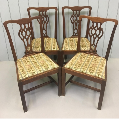 166 - A set of 4 reproduction dining chairs.
Dimensions(cm) H95 (48 to seat) W50 D48