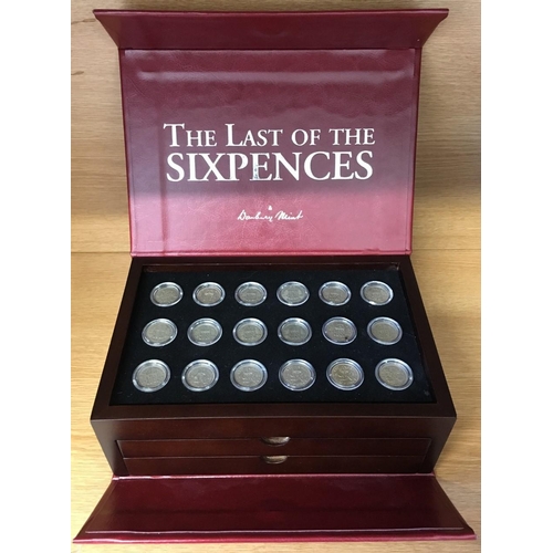 199 - A presentation case of Danbury Mint - Complete Sixpence Set. Includes sixpences from each mint year ... 