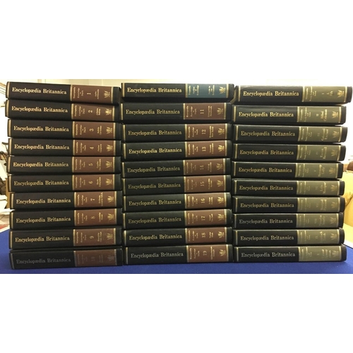 349 - A full set of 15th Edition Set of Encyclopedia Britannia.
29 volumes in total, from 1973/74.