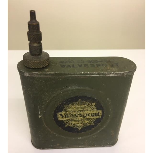 691 - A mixed lot of five collectable tins, along with a vintage Deed-Box style metal box.
Valvespout mini... 