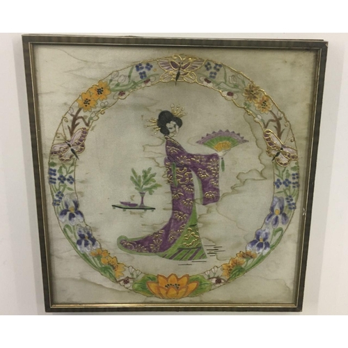 772 - A framed silk embroidery of a Japanese lady.
Dimensions(cm) H26 W25