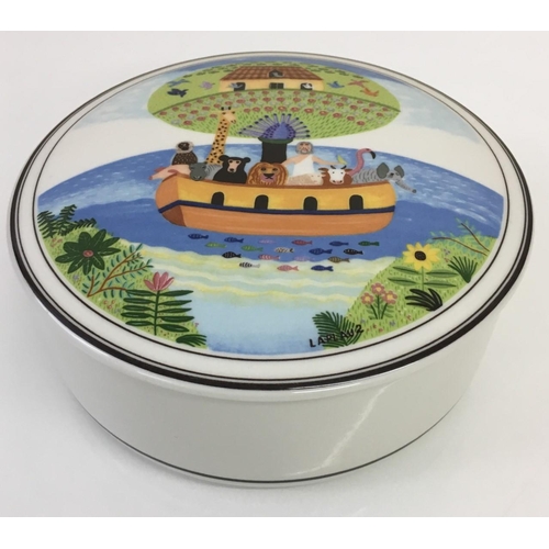 146 - A charming trinket box. made in Luxembourg by Villeroy & Boch. Design 