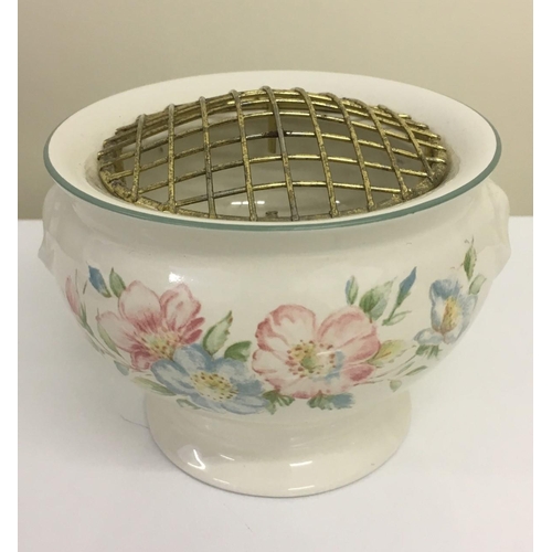 474 - A mixed lot of five pieces.
A mini vase by 