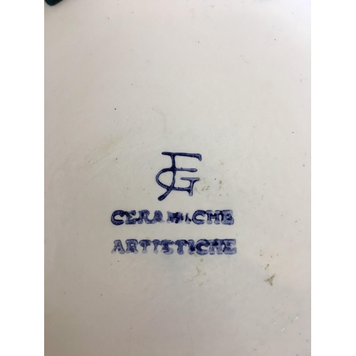 470 - A contemporary porcelain lidded jar.
Made in Italy this century by Francesco Guarino.
Stamped FG Cer... 