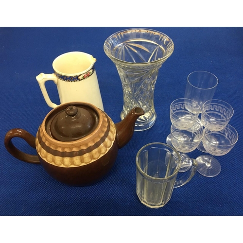 553 - A mixed lot of vintage glassware, including sherry glasses, vase etc., together with a vintage teapo... 