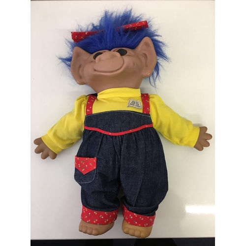 327 - Two original soft toy trolls from 1980's
A 45cm, blue-haired troll from 