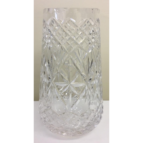 586 - A selection of four crystal vases. Includes one Edinburgh Crystal and a pair of bud vases.