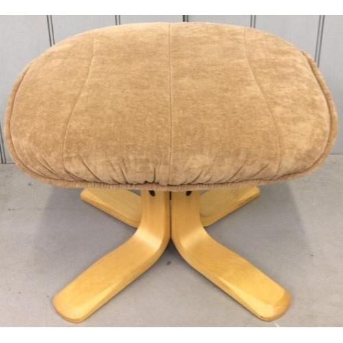 116 - A beige upholstered Footstool.
Dimensions(cm) H35 W51 D45