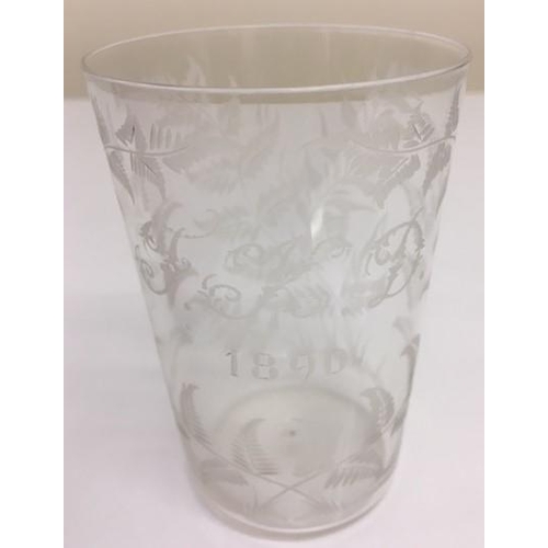 211 - A single Victorian decorative glass.
Decoratively engraved with 