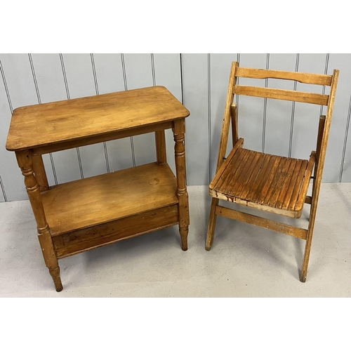 49 - A vintage folding chair and a pine hall/side table.
Dimensions(table) H72, W67, D40. Chair H83(41 to... 