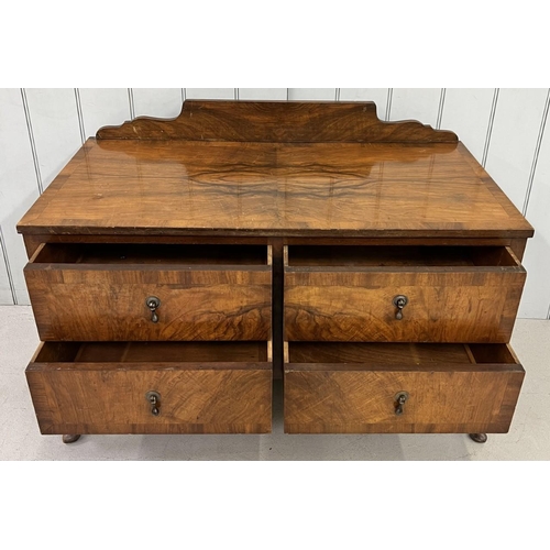 101 - A Victorian, mahogany dressing chest of four drawers. 
Dimensions(cm) H75, W107, D55.