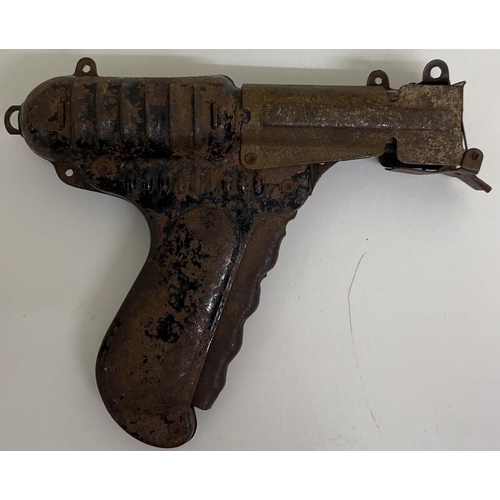 2504 - A vintage metal toy gun