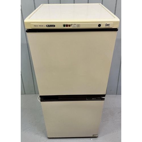 828 - An 'LEC' fridge freezer, model: T927A. 
Dimensions(cm): H123 W53 D60