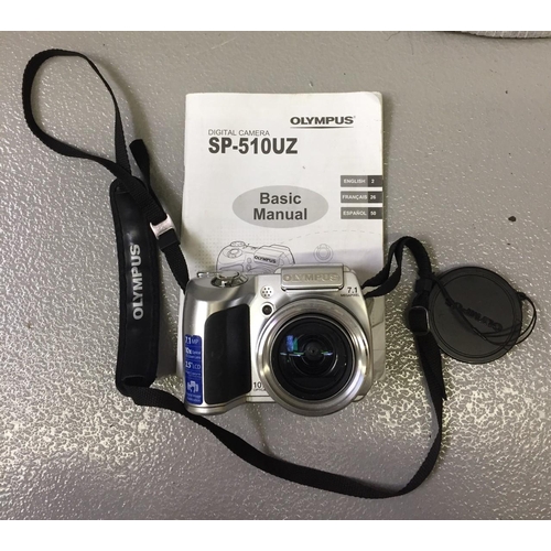 289 - An Olympus SP-510UZ 7.1MP digital camera, complete with manual.