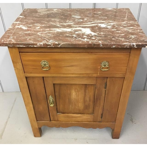 67 - An early 20th century marble-topped washstand. Dimensions(cm) H72, W62, D43.