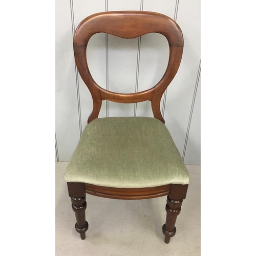 149B - A mahogany, balloon-back chair. Dimensions(cm) H88(43 to seat), W46, D54.