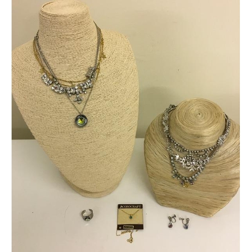 416 - A selection of 10 items of vintage costume jewellery. Mainly necklaces.