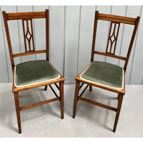 163 - A pair of hall chairs. Dimensions(cm) H85(45 to seat), W40, D40.