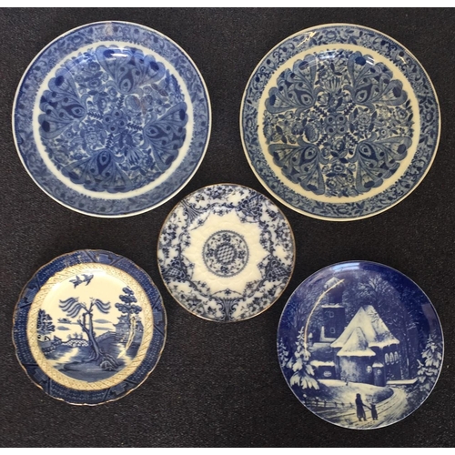 498 - A mixed lot of blue & white/willow pattern plates. Includes Booths Old Willow etc.