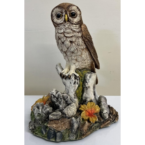 544 - A 1986 Naturecraft owl figure, by Peter Tomlins.
Dimensions(cm): H24 W18 D12