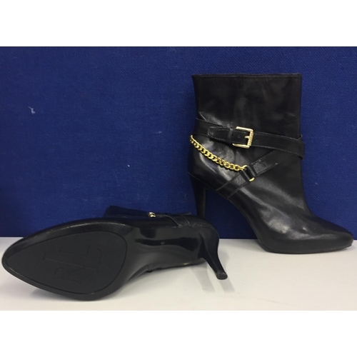 716F - Ralph Lauren Laurie black leather ankle boots, with gold buckle and chain. Appear unworn. UK size 3.