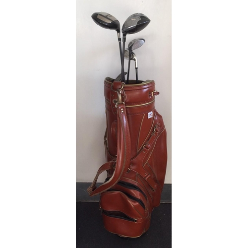 754 - A vintage Ron Miller Golf Bag with the following clubs: MacGregor 4-iron VIP Century, Colt Metal 1-w... 