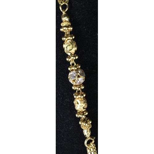 416B - A stunning 22ct Gold, bridal style, diamond cut Indian necklace. Weight approx. 35.5g