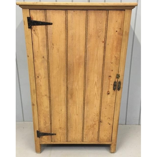 67 - An antique pine larder cupboard, with two internal shelves.
Dimensions(cm) H134, W82, D49.