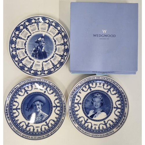 506A - Six 'Wedgwood' 'Daily Mail' edition royal commemorative wall plates. Three in original boxes. Plate ... 