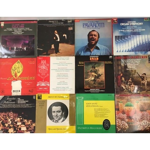 720 - A large collection of approximately 183 classical/operatic vinyl records. Mainly LP's, but includes ... 