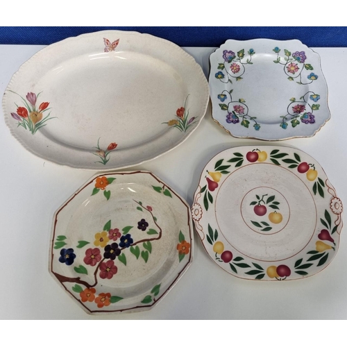 625K - An assortment of three early-mid 20th Century decorative plates & a 'Midwinter' platter. Includes a ... 