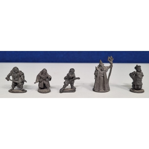 1921 - A collection of vintage metal 'Games Workshop' miniature figures, all unpainted. To include a 'Citad... 